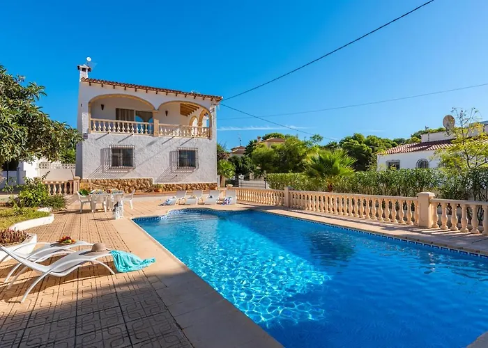 Watsi - Plusholidays Casas de Torrat